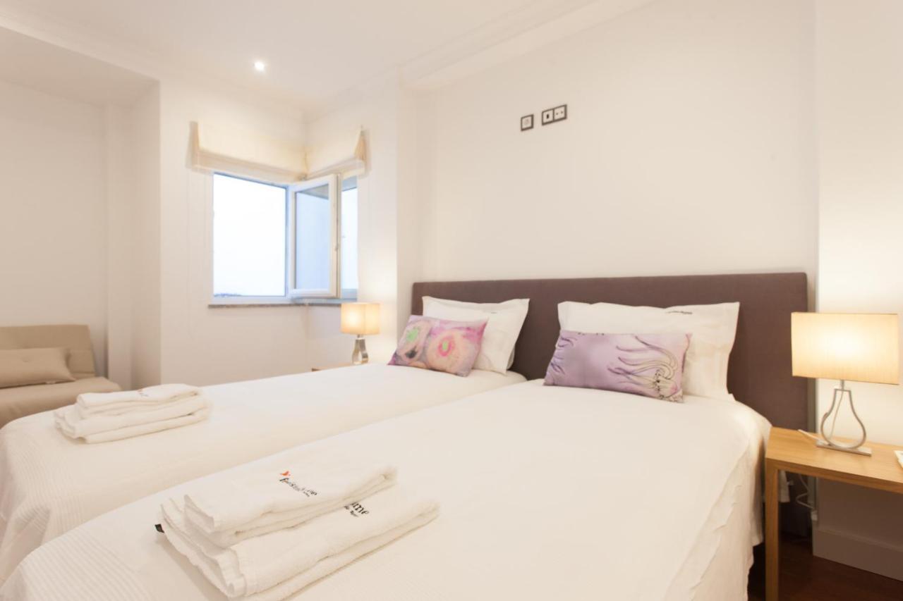 Feels Like Home S. Bento Luxus With Terrace Lisbon Bagian luar foto